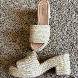 SHEIN Tan Boho Heeled Woven Mule Low Heel Size 11